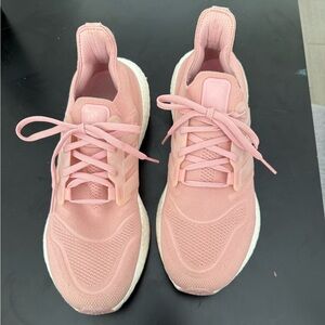 Adidas Ultraboost Sneakers